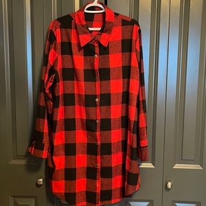 Long XL red plaid shirt